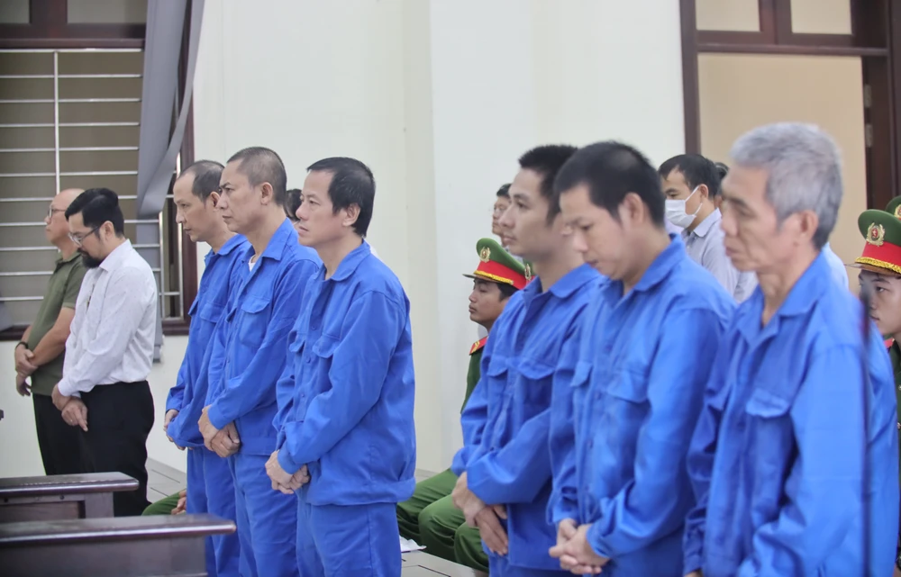 giám đốc trung tâm 4.JPG