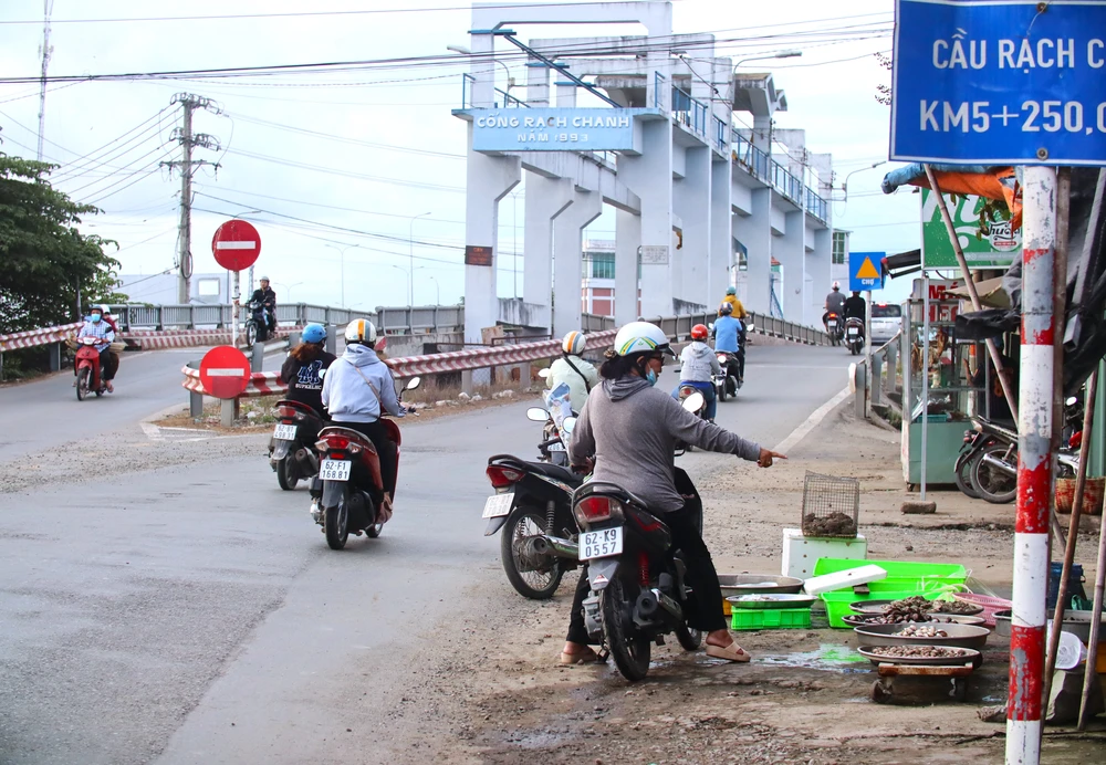 Quốc lộ 62 16.JPG