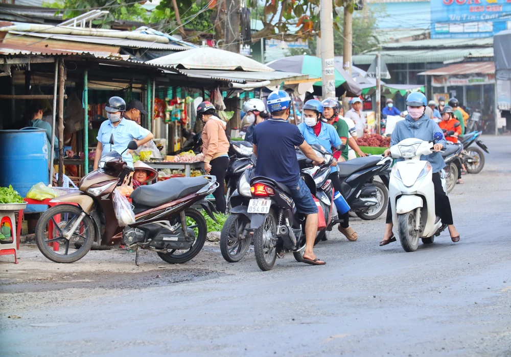 Quốc lộ 62 17.JPG