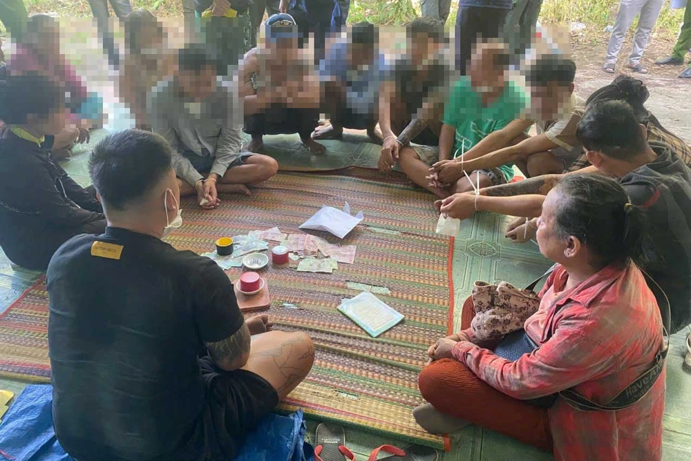 lắc tài xỉu 1.jpg