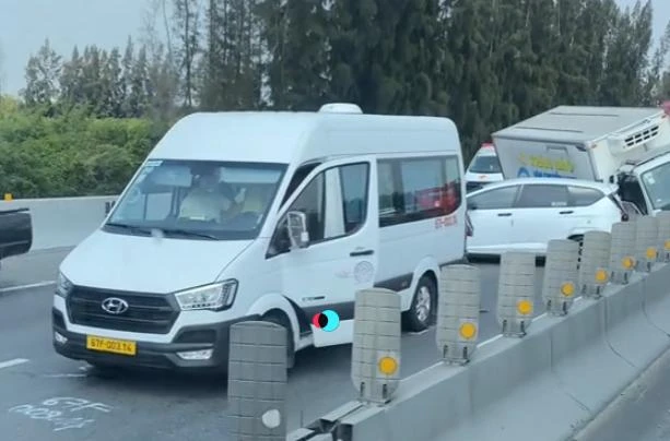 va cham cao toc 1.jpeg