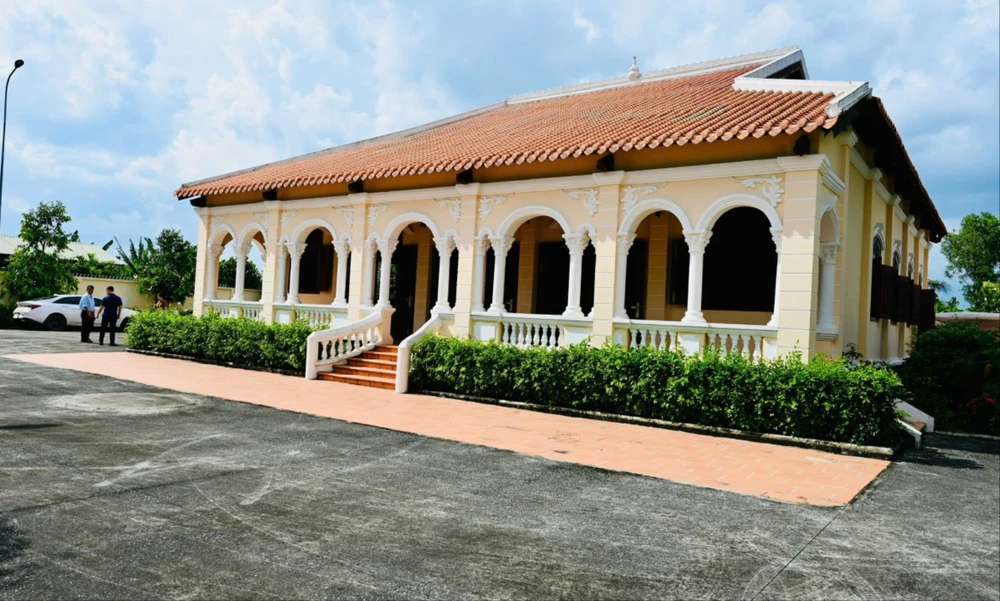 Tỉnh ủy Chợ Lớn.jpg