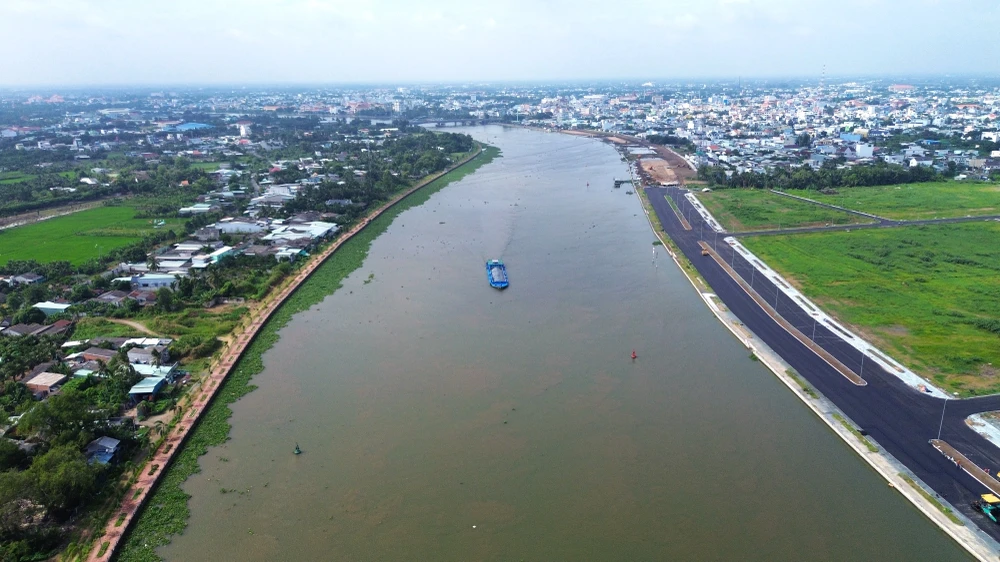 xâm nhập mặn 2.JPG