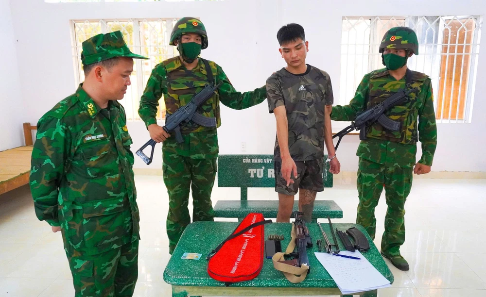 Tiếng loa Biên phòng 8.jpg