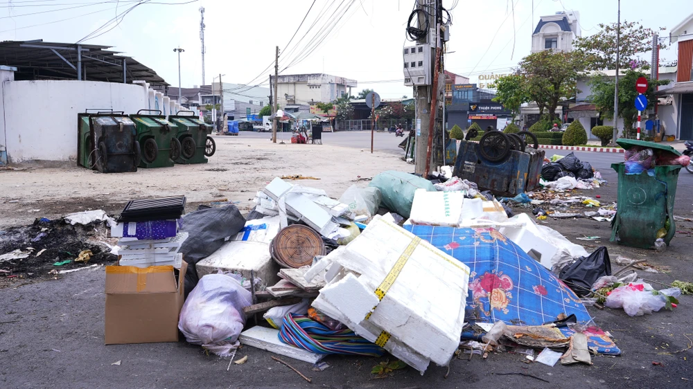 rác sinh hoạt 5.JPG