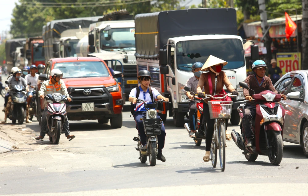 ngã năm Bến Lức 18.JPG