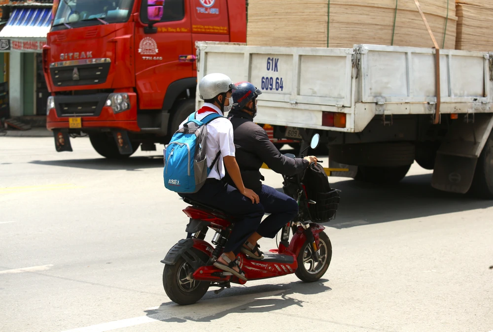 ngã năm Bến Lức 2.JPG