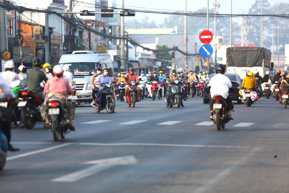 Đi ngược chiều 1.JPG