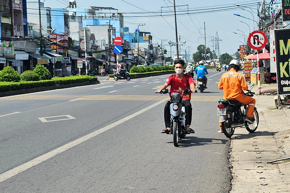 Đi ngược chiều 11.jpg