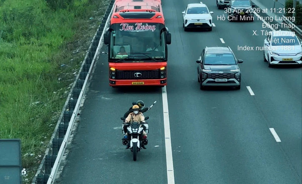 về miền Tây 1.jpg