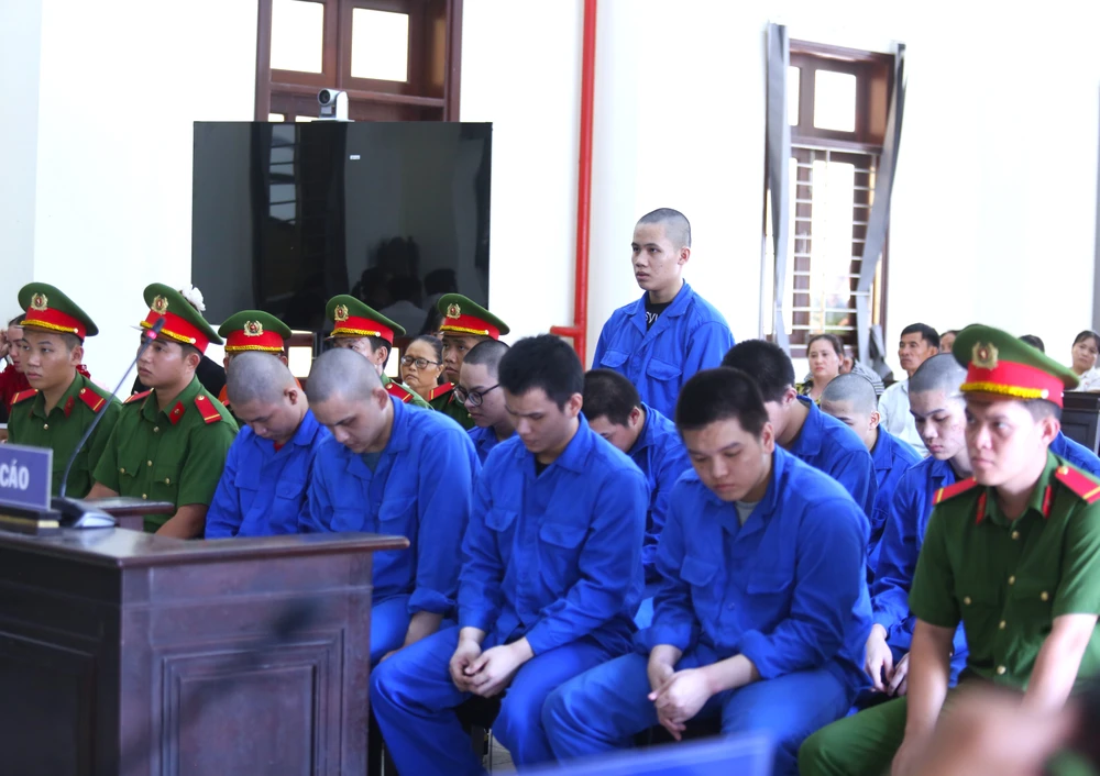 thanh thiếu niên 1.JPG