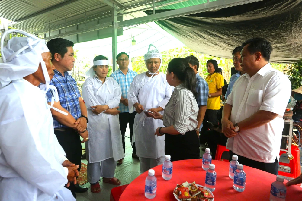 sát hại 5.jpg