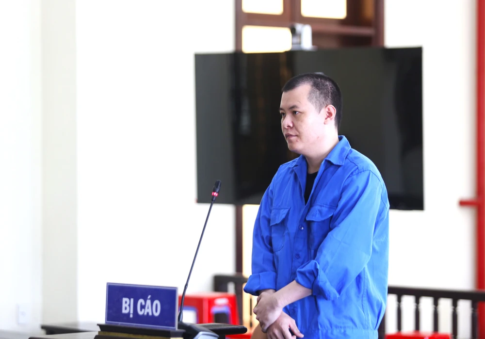 cướp tiệm vàng 1.JPG