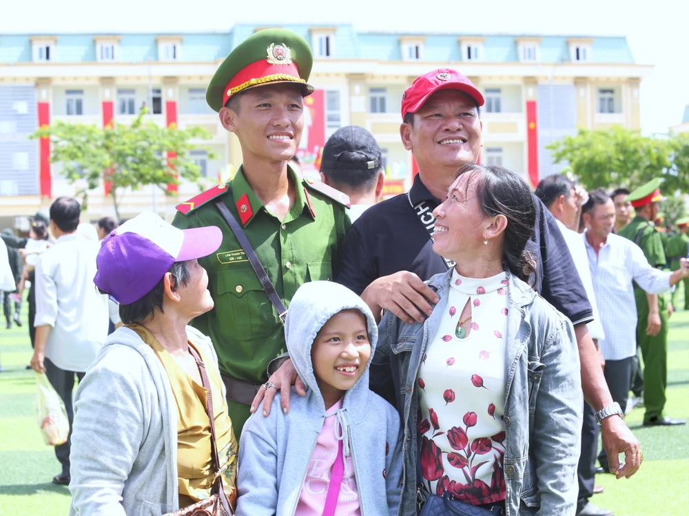 Trung đoàn CSCĐ 19.JPG