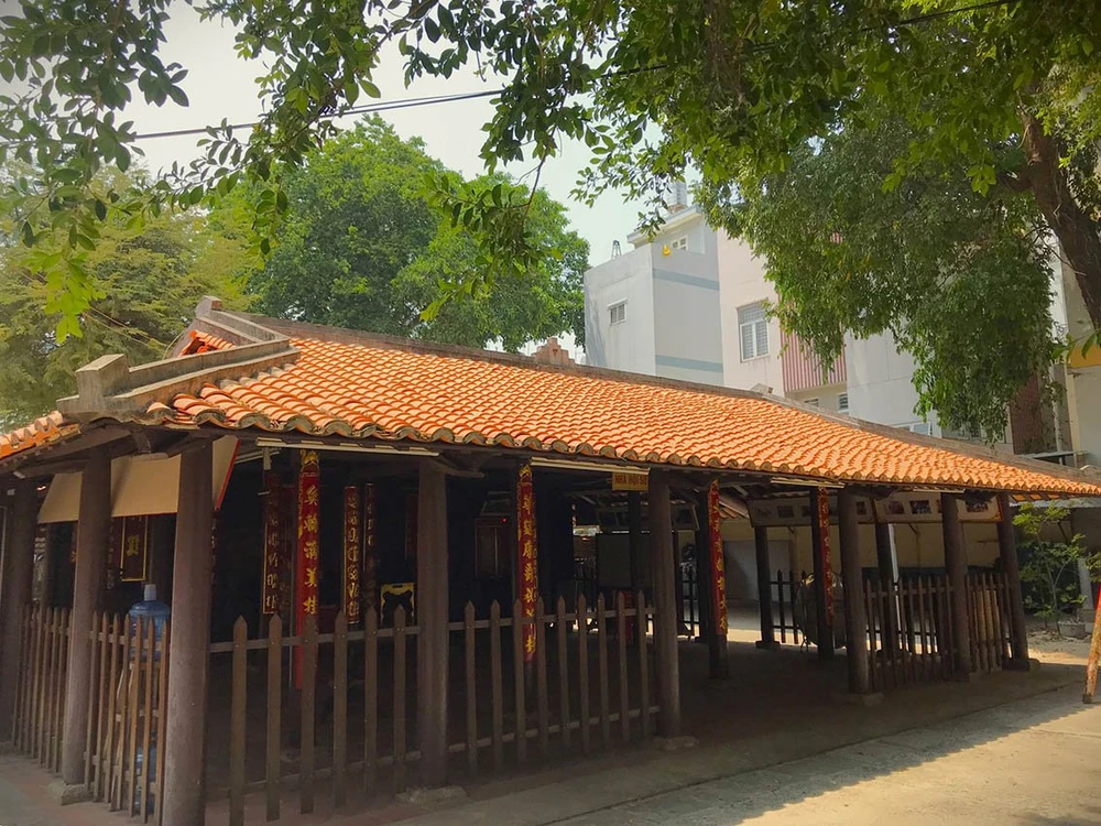 dinh-thong-tay-hoi 3.jpg