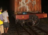Trắng đêm giải cứu tàu hỏa trật bánh ở Biên Hòa