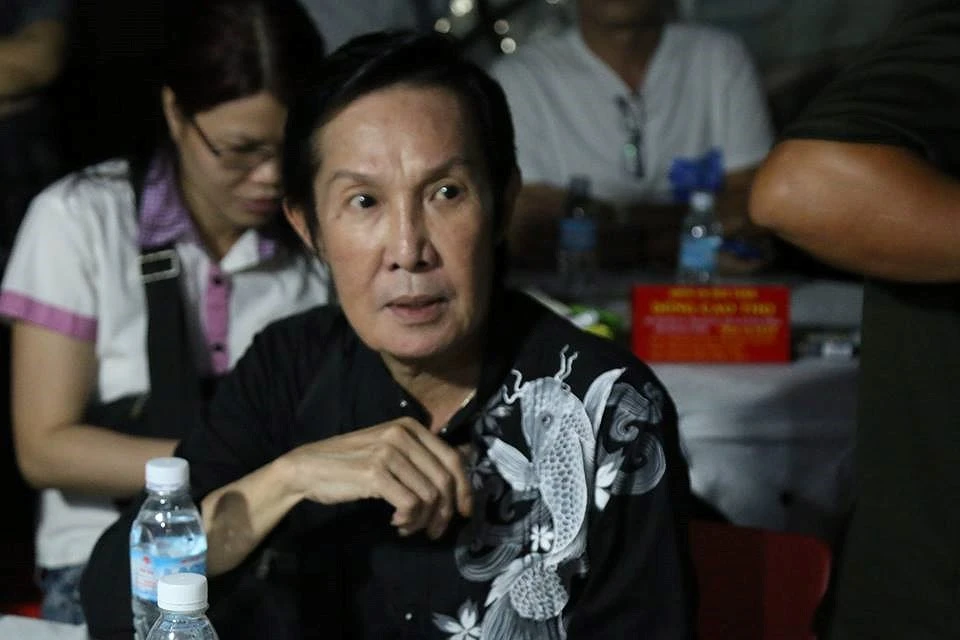 Đông đảo nghệ sĩ tiễn đưa nhiếp ảnh Minh Hoàng lần cuối ảnh 1