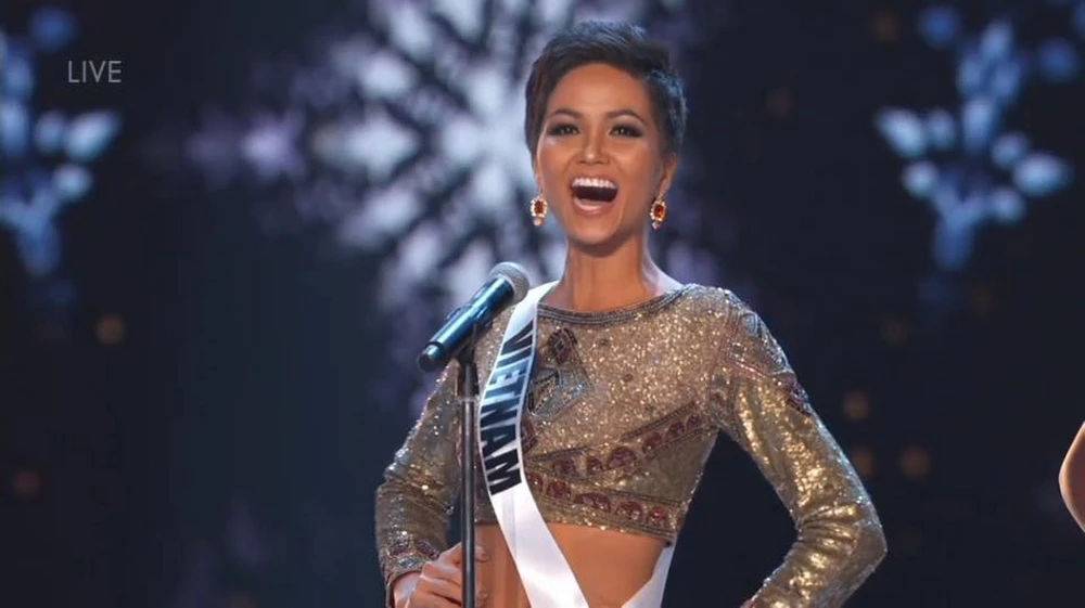 H’Hen Niê chiếm sóng Miss Universe toàn thế giới ảnh 15