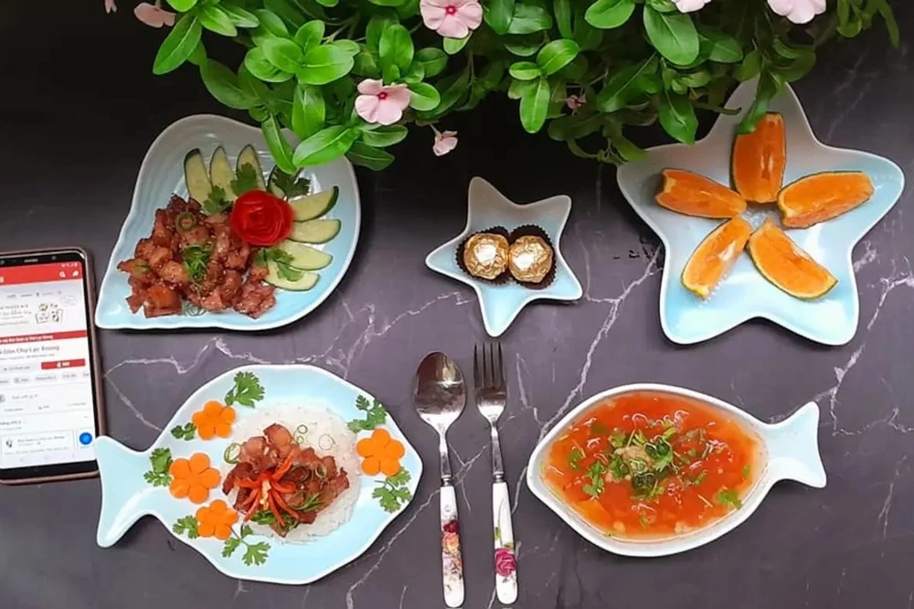 Bữa cơm chị Hồng Ánh dự thi là bữa cơm chị dành tặng cho cô con gái bé nhỏ của mình. Ảnh: NVCC