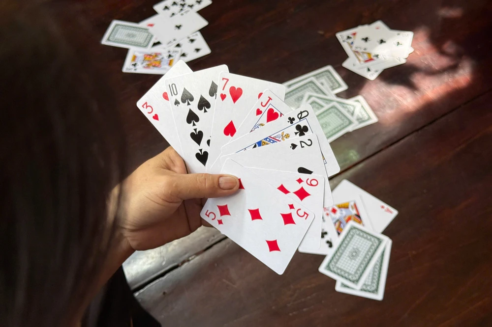 đánh bài không ăn thua bằng tiền.jpeg