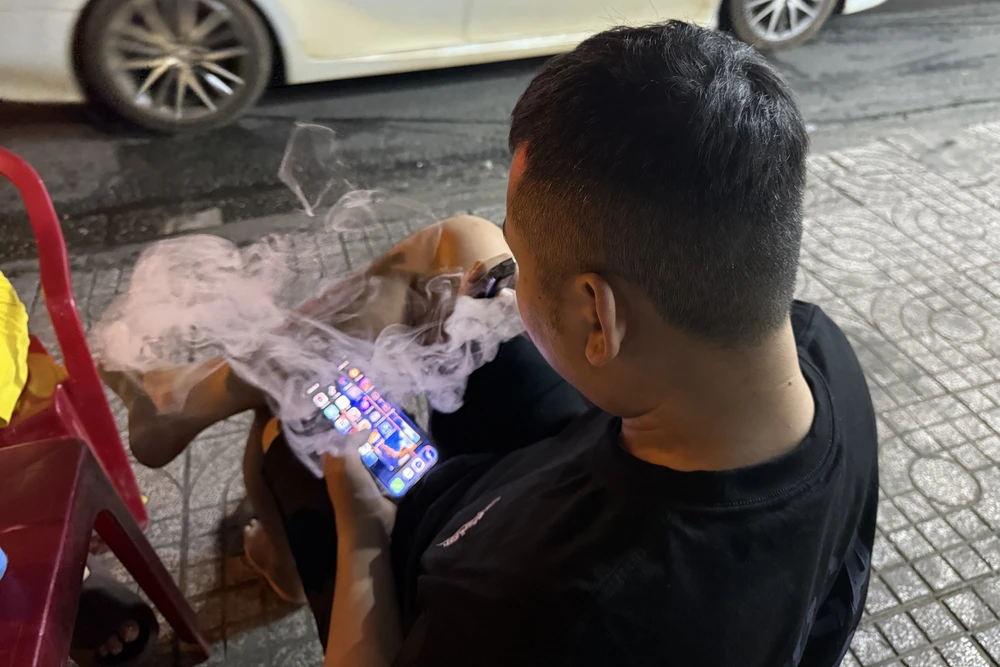 Thuốc lá điện tử.jpeg