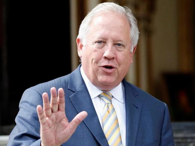 Thứ trưởng Ngoại giao Mỹ Thomas Shannon cho rằng Trung Quốc đang điên rồ ở biển Đông.