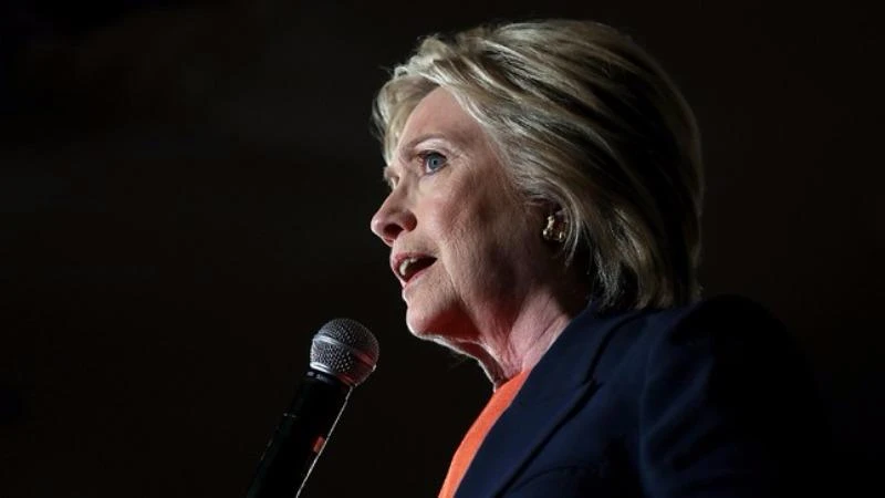 Cuộc thẩm vấn của FBI quyết định bà Clinton có bị truy tố hay không.