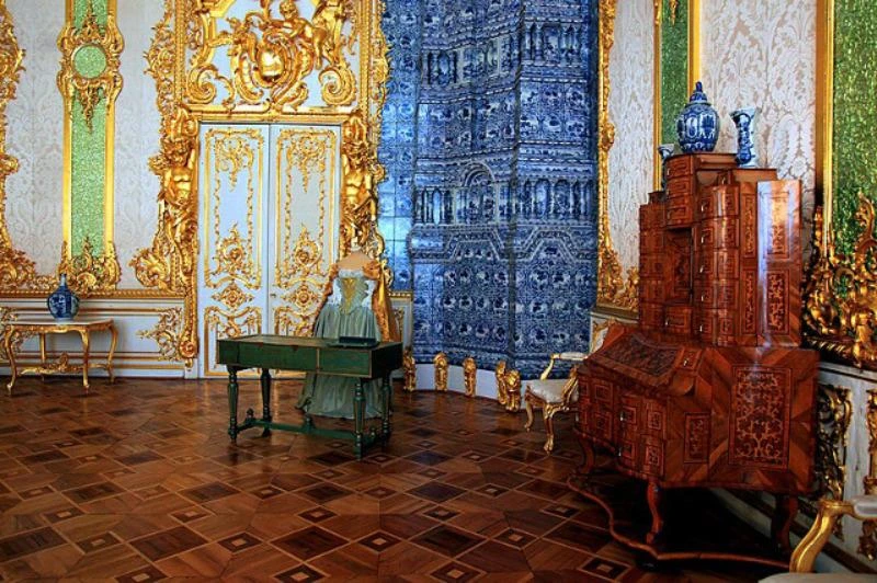 Cung điện Catherine Palace được xây dựng từ thế kỷ 18. 
