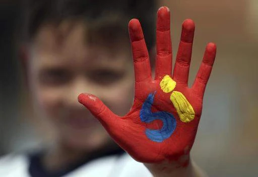 Colombia liệu sẽ có hòa bình như mong muốn của cậu bé này? 