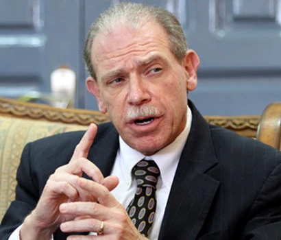 Nhà ngoại giao Gerald M. Feierstein, cựu đại sứ Mỹ tại Yemen. Ảnh: WN 