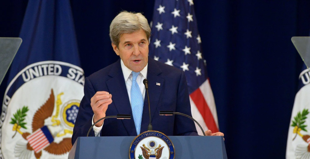 Ngoại trưởng Mỹ John Kerry phát biểu ngày 28-12 tại Bộ Ngoại giao Mỹ. Ảnh: BỘ NGOẠI GIAO MỸ. 