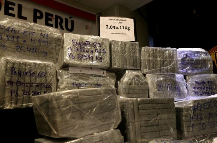 Cảnh sát Peru tịch thu hơn 2 tấn cocaine. Ảnh: REUTERS