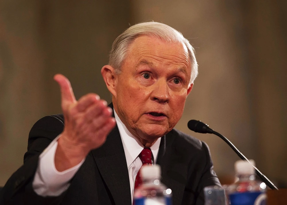 Ông Jeff Sessions có quan điểm bảo thủ về chủng tộc, người thiểu số, nhập cư Hồi giáo. Ảnh: SLATE