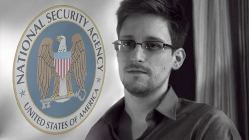 Nga đang tính dẫn độ cựu nhân viên NSA Edward Snowden về Mỹ để lấy lòng ông Trump? Ảnh: AFP