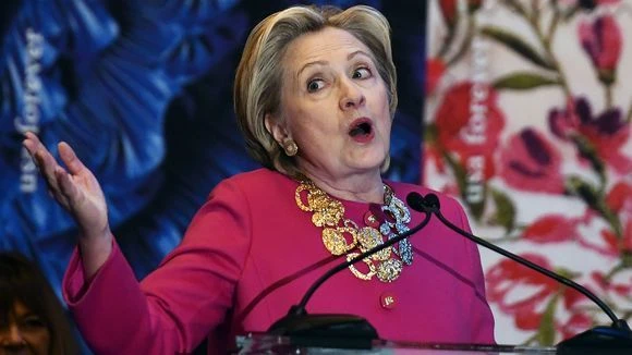 Bà Clinton phát biểu tại một sự kiện về bưu chính Mỹ ở New York ngày 16-2. Ảnh: AFP