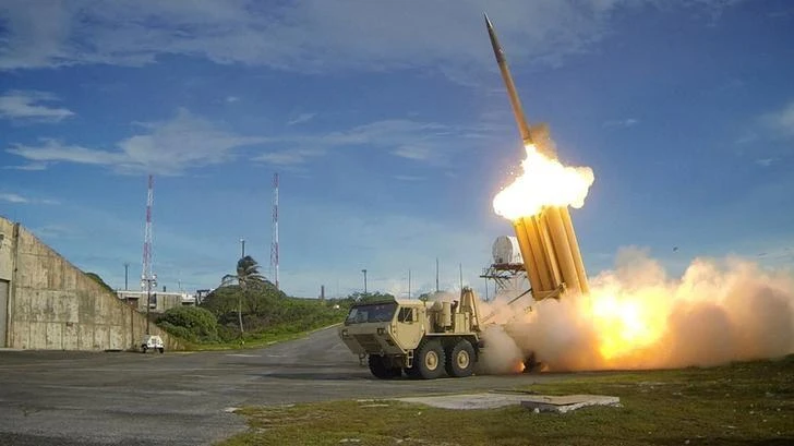 Hệ thống tên lửa phòng thủ THAAD của Mỹ sẽ nhanh chóng được triển khai ở Hàn Quốc. Ảnh: REUTERS