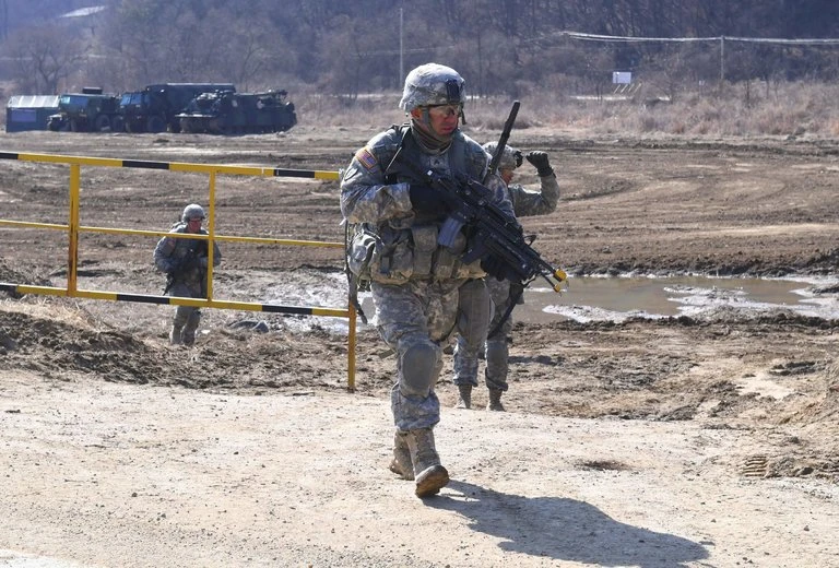 Lính Mỹ tại một cuộc tập trận ngày 7-3 ở Paju (Hàn Quốc), gần biên giới với Triều Tiên. Ảnh: AFP