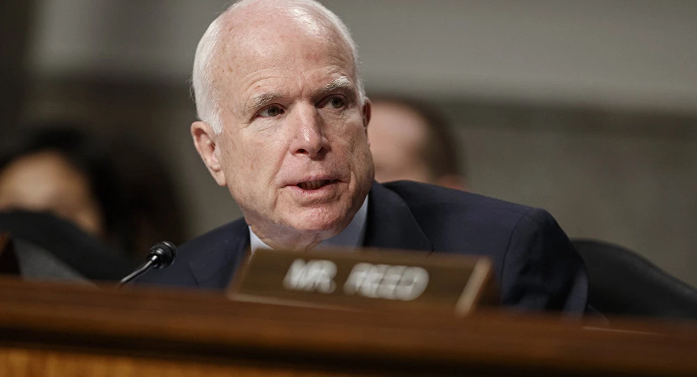 Chủ tịch Ủy ban Quân sự Thượng viện John McCain đề xuất chi 7,5 tỉ đô phát triển hạ tầng quân sự ở châu Á. Ảnh: AP