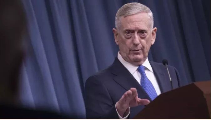 Phát biểu tại Đối thoại Shangri-La lần thứ 16 ở Singapore, Bộ trưởng Quốc phòng Mỹ James Mattis khẳng định châu Á-Thái Bình Dương vẫn là ưu tiên của Mỹ. Ảnh: EPA