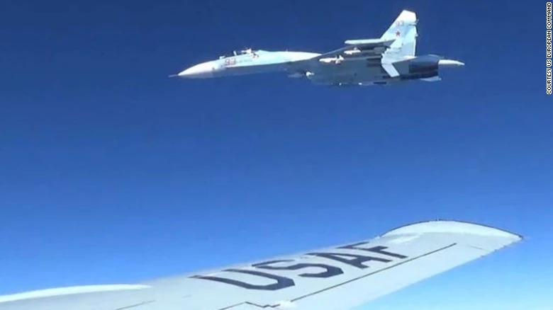 Nga nói chiếc Su-27 của mình không có lỗi trong vụ đụng độ. Ảnh CNN