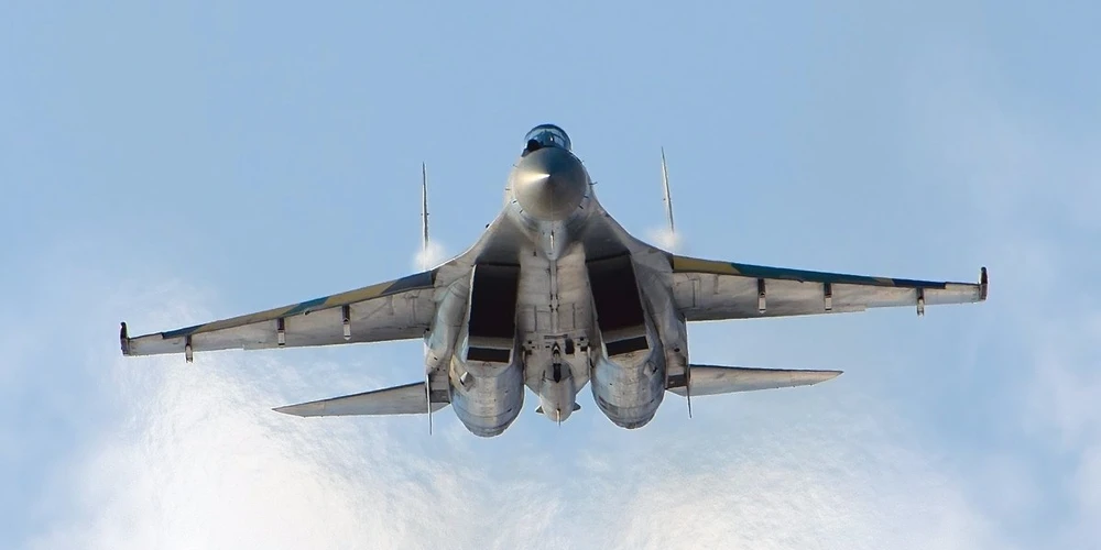 Máy bay Nga ở Syria có sức mạnh nhưng không thể so được với sức mạnh của Mỹ. Ảnh: BUSINESS INSIDER