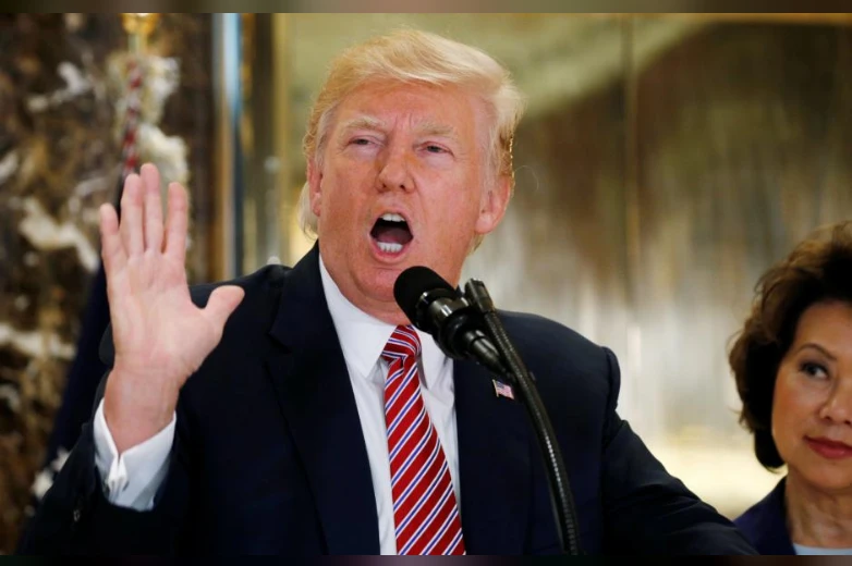 Tổng thống Trump quyết định giải tán hai hội đồng cố vấn kinh doanh sau khi các tỉ phú bỏ đi. Ảnh: REUTERS