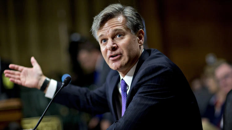 Giám đốc FBI Christopher Wray trong một phiên điều trần trước Thượng viện hồi tháng 7. Ảnh: REUTERS