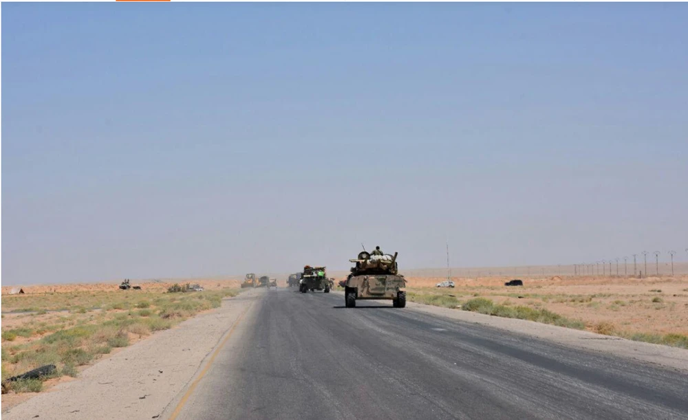 Quân chính phủ Syria thắng thế IS ở tỉnh Deir al Zor (đông Syria) ngày 9-9. Ảnh: REUTERS