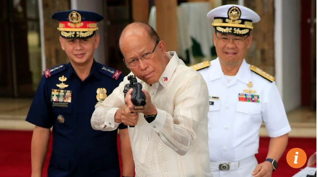 Súng trường M4 của Trung Quốc sẽ được trang bị cho cảnh sát Philippines. Ảnh: SCMP