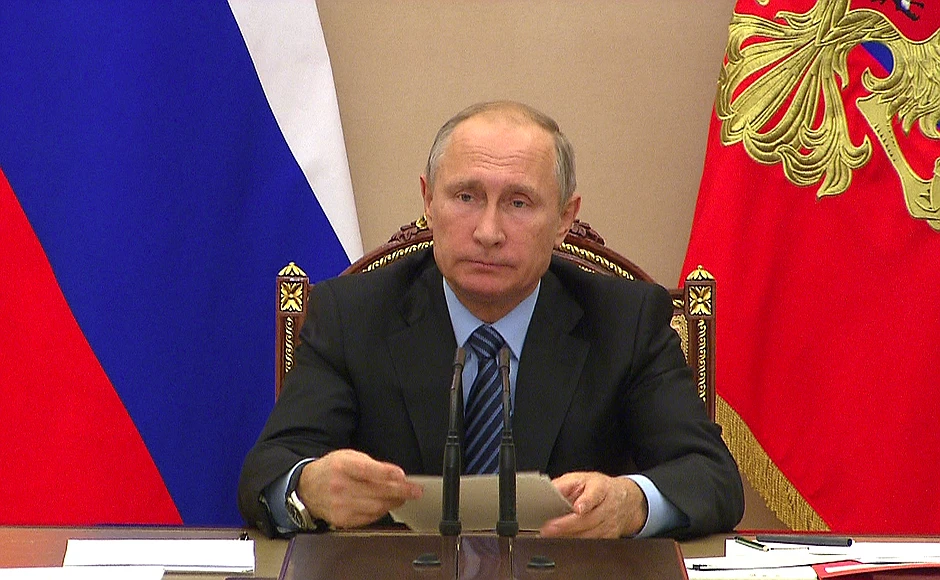 Tổng thống Nga Vladimir Putin chỉ đạo hỗ trợ Việt Nam 5 triệu USD khắc phục bão Damrey. Ảnh: Trang web Điện Kremlin