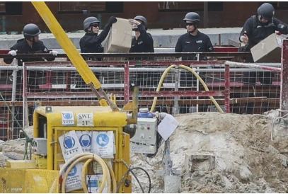 Khu vực phát hiện quả bom thứ nhất. Ảnh: SCMP