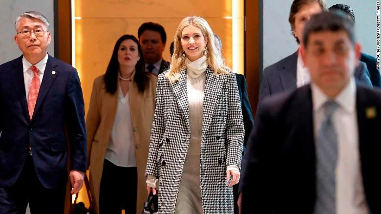 Cô Ivanka Trump tới sân bay quốc tế Incheon phía tây Seoul ngày 23-2. Ảnh: YONHAP