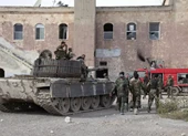 Chính phủ Syria dồn quân áp sát lính Mỹ
