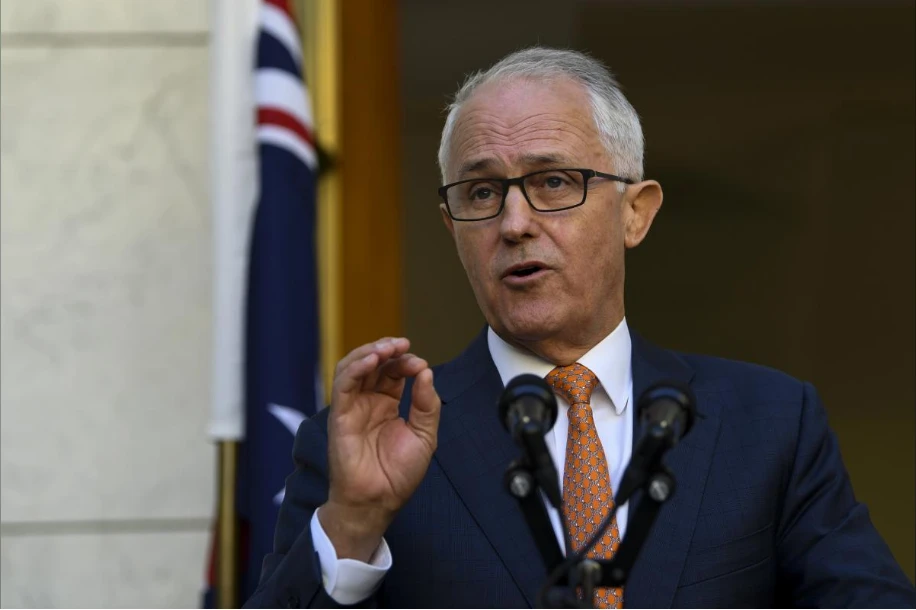 Thủ tướng Úc Malcolm Turnbull họp báo trước trụ sở Quốc hội Úc ở Canberra (Úc) ngày 27-3. Ảnh: REUTERS